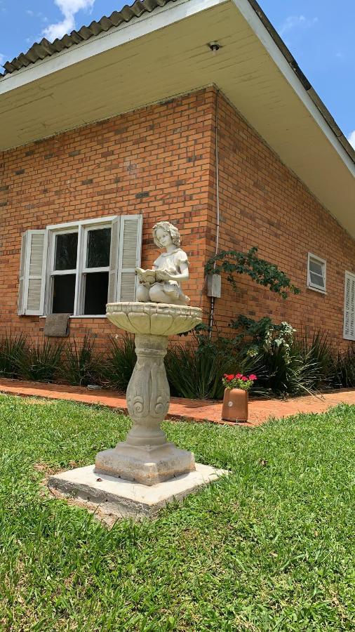 Hotel Pousada La Vierro Ponta Grossa  Zewnętrze zdjęcie