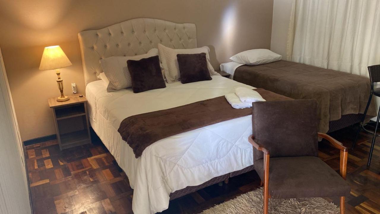 Hotel Pousada La Vierro Ponta Grossa  Zewnętrze zdjęcie